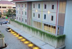 其他 4 Urban Styles Hitz Kuta