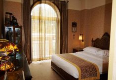 Others 5 1918 Old House