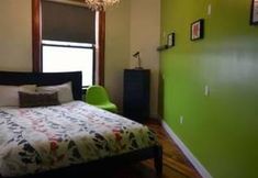 Lain-lain 7 Q4 Hotel & Hostel