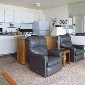 Ocean Terrace Condominiums1 , 飯店Roads End State Recreation Site