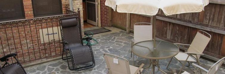 Khác Market Rentals Uptown