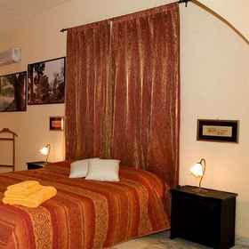 Xenios 1, Hotel I Capricci di Marisol