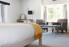 อื่นๆ 5 The Hatch Inn