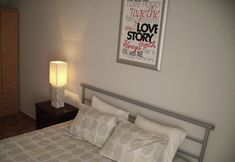 Others 4 Sunny House