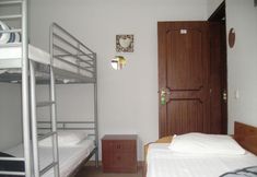 Others 7 Sunny House