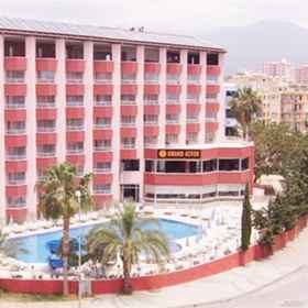 Grand Astor Hotel 1, 酒店 圣尼古拉斯教堂