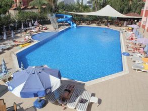 อื่นๆ 4 Grand Astor Hotel