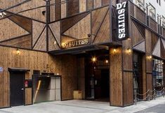 Lainnya 3 D Seven Suites