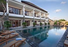 Kolam Renang 2 Umasri Bali Residence