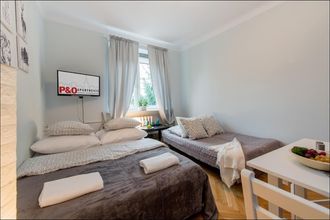 Others 4 P&O Plac Bankowy 4