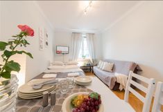 Others 7 P&O Plac Bankowy 4