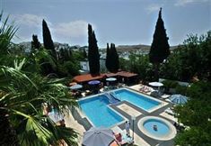 อื่นๆ 3 Captain Kemal Aparts