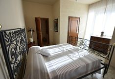 Others 5 B&B Lo Straniero