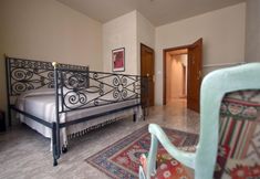 Others 6 B&B Lo Straniero