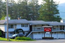 その他 The Lake George Inn