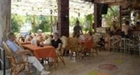 Others 2 Glory Hotel