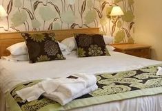 其他 4 The Globe And Crown