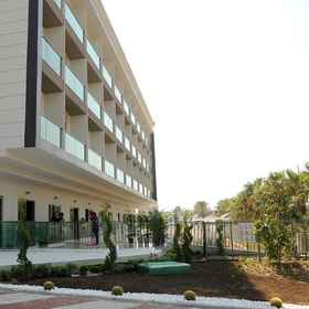 Orfeus Queen Spa1 , 飯店马纳夫加特区