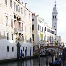 Căn hộ Venice Rainbow 1, Khách sạn Vương cung thánh đường Thánh Máccô