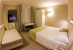 Others 5 Hotel Universal