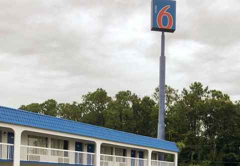 Khác Motel 6 Daytona Beach, FL - Speedway