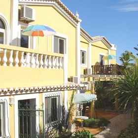 Dom Dinis 1, Hotel Pantai Batata (Praia da Batata)