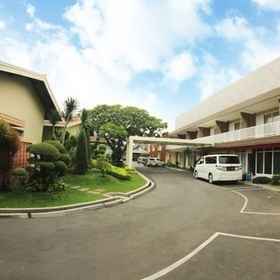 Nirwana Hotel1 , 飯店西佩卡隆甘