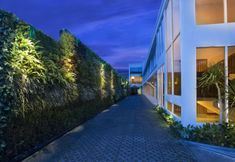 Others 2 Aveon Express By Daphna Management