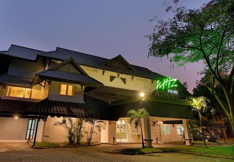 อื่นๆ Whiz Prime Hotel Darmo Harapan Surabaya