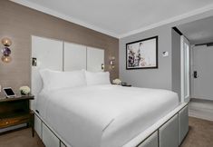 Khác 4 Executive Class At Mts Hotel