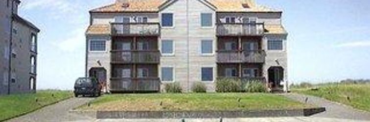 Others Pacific Avenue