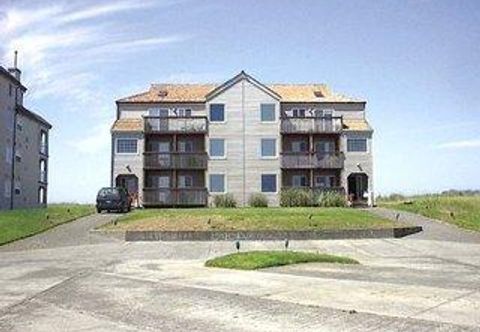 Others Pacific Avenue