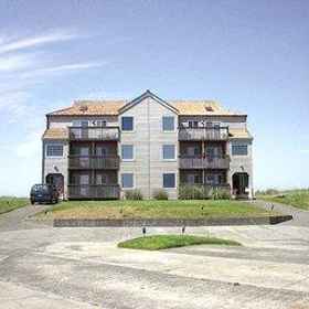 Pacific Avenue 1, Hotel Coastal Interpretive Center