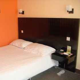 โมเต็ล 168 ฉางผิง 1, โรงแรม & ที่พัก มหานครเซี่ยงไฮ้