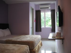 Lain-lain 4 89773 New Eastern Hotel