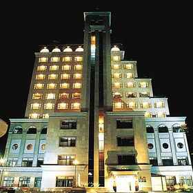 Surf Plaza-Qingdao 1, Hotel Tong'an Rd