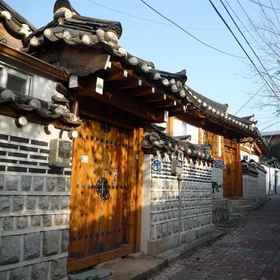 Raon Hanok Guesthouse 1, 酒店 Compose Coffee 德成女子大学店