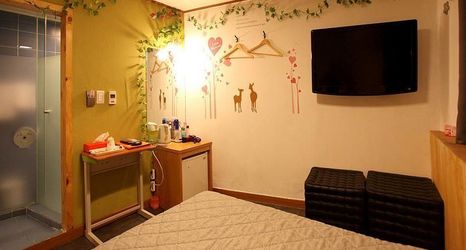 Others 2 Motel Yam Sungbuk