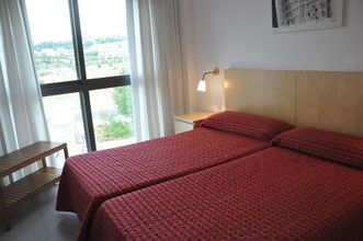 Others 4 Kris Vega Del Rey