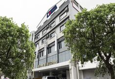 기타 3 Vaccinated Staff - Capital O 146 Solace Hotel