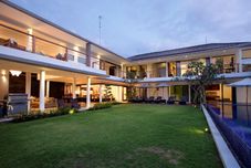 Others Cassamia Bali