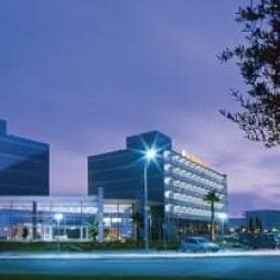 Sea South Mansion 1, Hotel Bucha Gallery and Restaurant