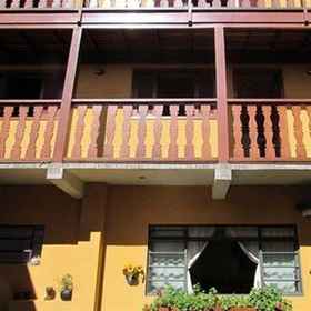 Pousada Heron 1, クラウディオ・サントロ講堂ホテル