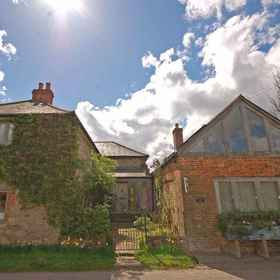 The Old Forge Bed & Breakfast 1, Hotel Seagry