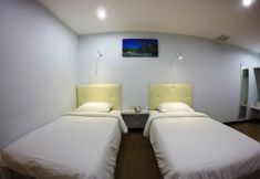 Others 4 Vplace Silom