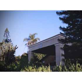 โรงแรมสวิตเซอร์แลนด์ แอนด์ รีสอร์ท 1, โรงแรม & ที่พัก สะพานตันเครดู เนเวส