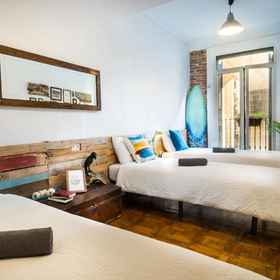 Off Beat Guesthouse - Sleep Conscious1 , 飯店Zumarraga