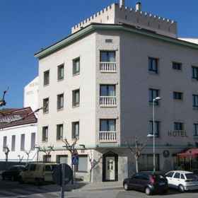 Hotel Magallón 1, Hotel Lécera