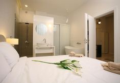 その他 6 City Place Apartments