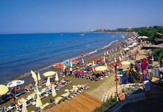 Atraksi di Area Sekitar 2 Tropic Hotel